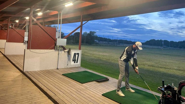 Elljuset på GolfStar Kista
