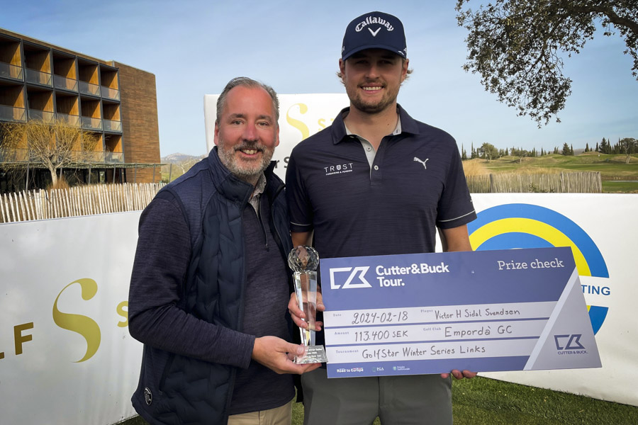 Golf Star Winter Series 2025 avgörs även i år på Emporda GC i Spanien. Här en av de två fjolårsvinnarna Victor Sidal Svendsen tillsammans med GolfStars Stefan Brikell.